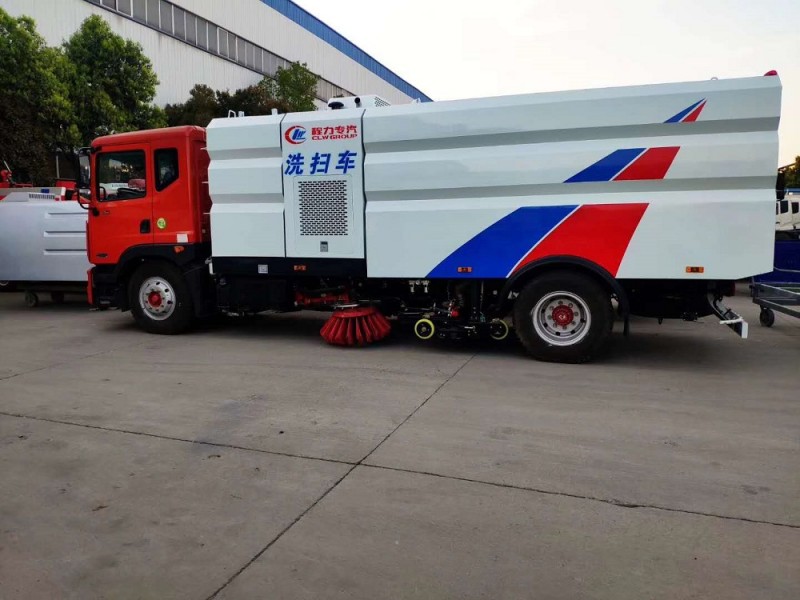 東風(fēng)D9多利卡10方洗掃車