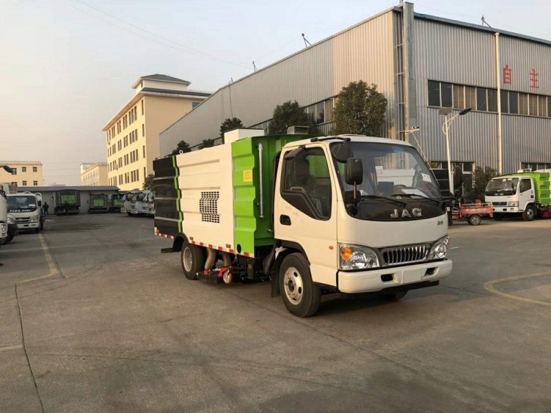 江淮小型5方吸塵車(chē)