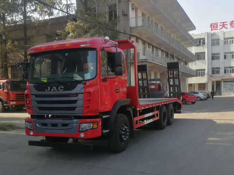 江淮后八輪平板運輸車 江淮后八輪平板運輸車圖片