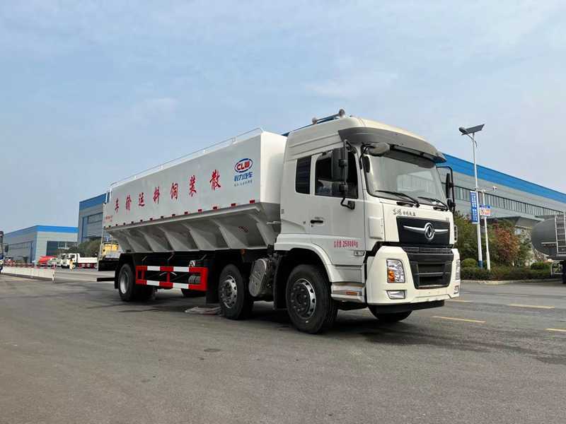 東風(fēng)專(zhuān)底小三軸散裝飼料車(chē)（30-36方）